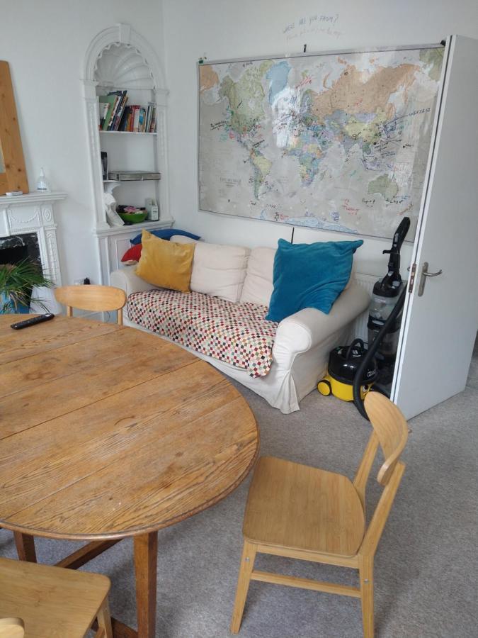 Central London Flat. Georgian Terrace. Bright. エクステリア 写真