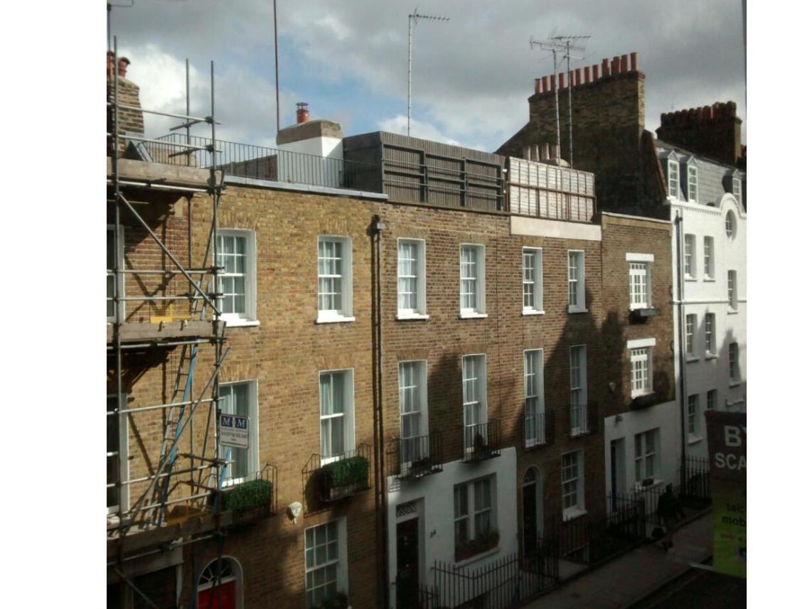 Central London Flat. Georgian Terrace. Bright. 部屋 写真